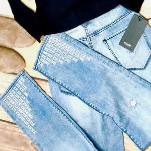 NWT $200 Hudson Jeans Laser Cut Classic Ankle